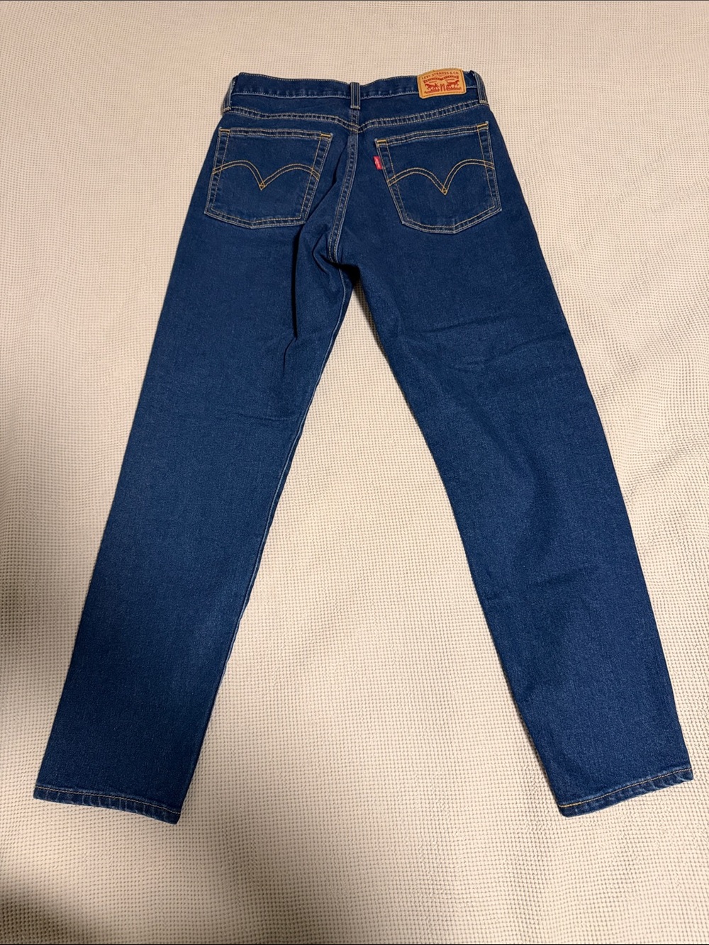 Levi's Women's Straight Leg Jeans in Deep Indigo - Picture 2 of 3